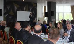 CHP Kadroları Kartepeli sanayici iş insanlarını dinledi