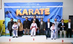 KARTEPE’DE KARATE ŞAMPİYONASI ÖDÜLLERİ VERİLDİ