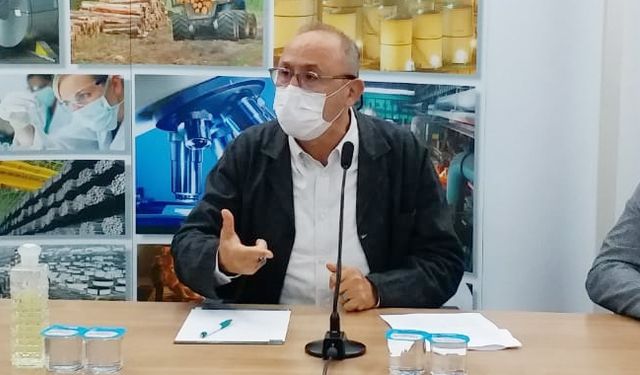 Cumbul: Birileri Bakanı Kandırıyor