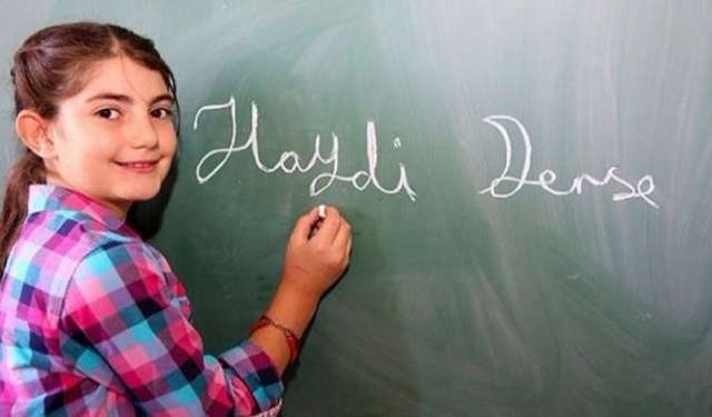 İlk ders zili çaldı