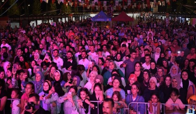 KARTEPE’DE FESTİVALDE İMERA RÜZGARI ESTİ