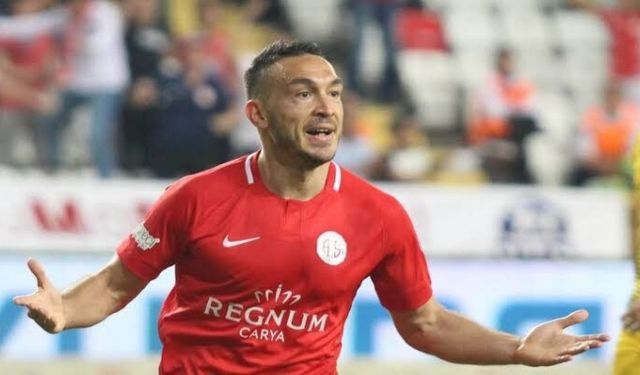 Mevlüt Erdinç Kocaelispor’da