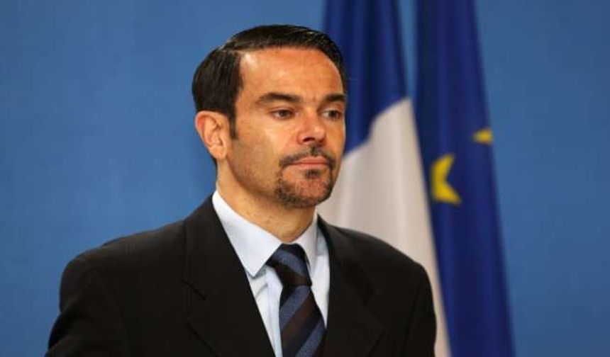 Fransa ve Cezayir arasında kafatası görüşmesi