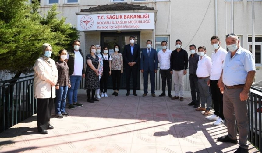 KOCAMAN’DAN SAĞLIK ÇALIŞANLARINA BAYRAM ZİYARETİ