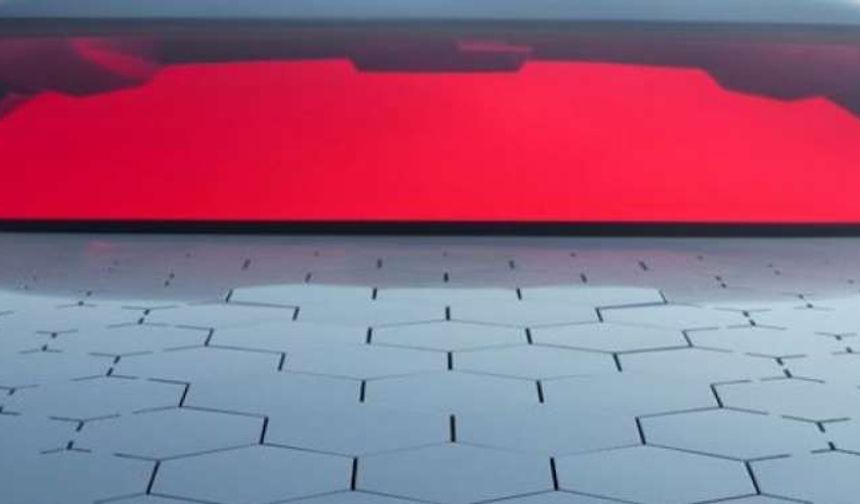 Renaultnun en yeni konsept otomobili TREZOR